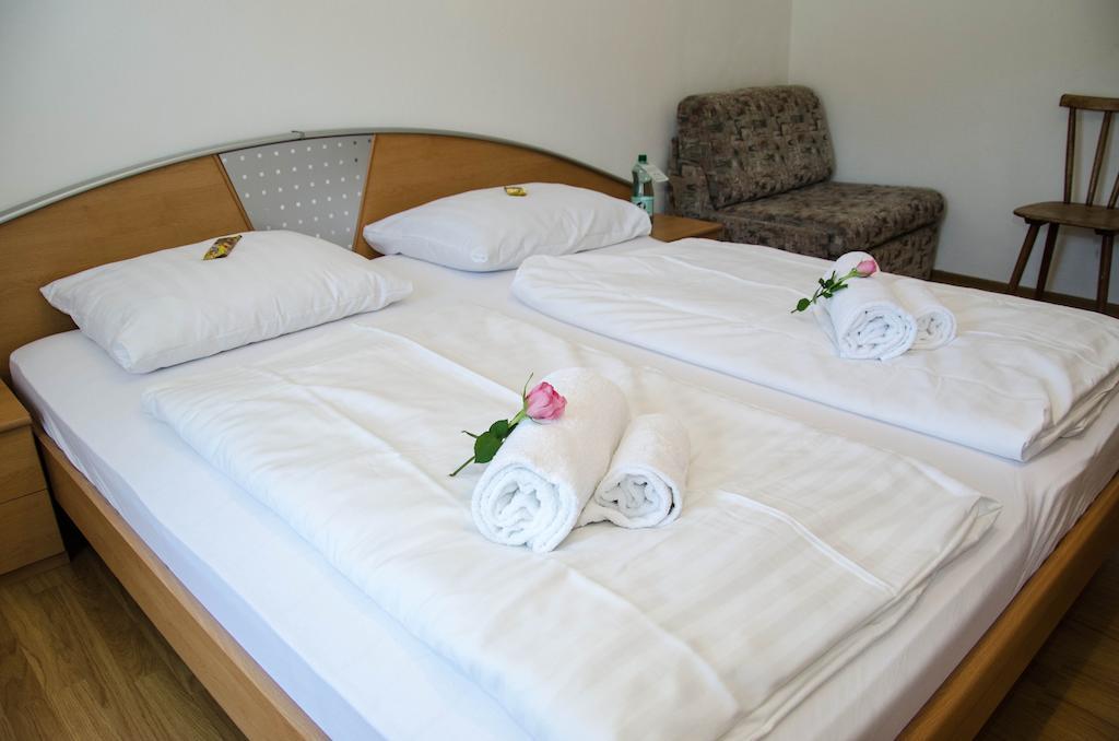 Absolute Active Roulette Apartments Kirchberg Kirchberg in Tirol Room photo
